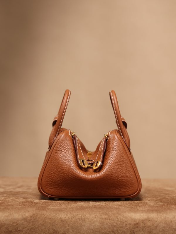 Lindy Mini 19cm with golden-brown gold clasp - Image 9