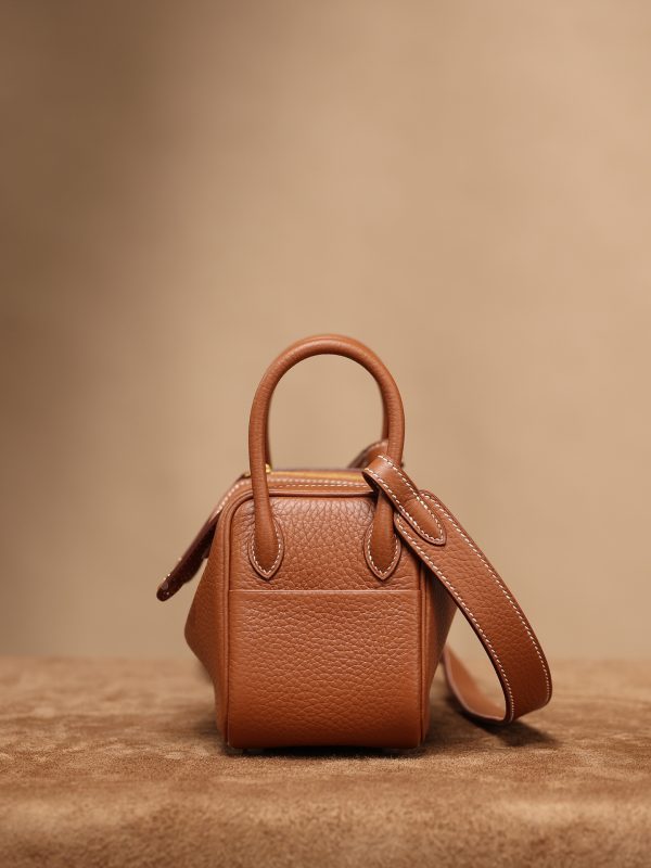 Lindy Mini 19cm with golden-brown gold clasp - Image 4