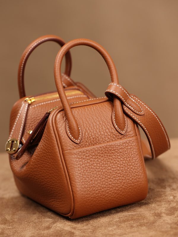 Lindy Mini 19cm with golden-brown gold clasp - Image 8