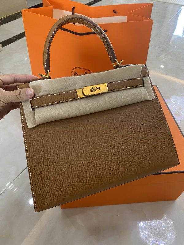Golden Brown Kelly28
