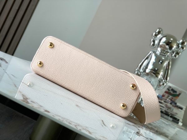 Capucines medium size handbag M21652 with Paris pink gold buckle - Image 3