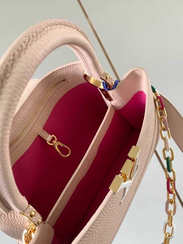 Capucines medium size handbag M21652 with Paris pink gold buckle - Image 7