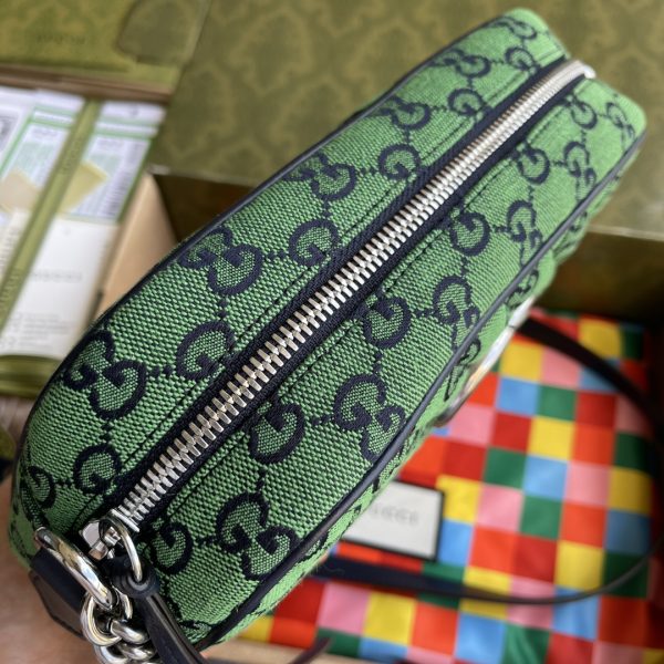 520 Special Series?? GG Marmont series introduces a brand-new handbag design made of canvas - Image 5