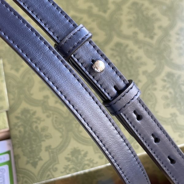 GG Marmont collection introduces a new model featuring canvas material. - Image 3