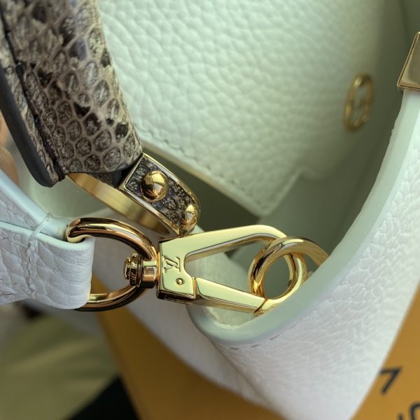 56399 New snake skin medium-sized Capucines Mini Handbag - Image 7
