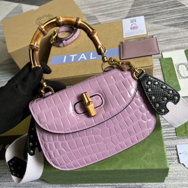GUCCI's new exclusive store quality product, real photos of the item, materials, exclusive custom genuine crocodile skin with bamboo-like patterns, new model handbag with bamboo-shaped design - Image 4