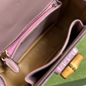 GUCCI's new exclusive store quality product, real photos of the item, materials, exclusive custom genuine crocodile skin with bamboo-like patterns, new model handbag with bamboo-shaped design