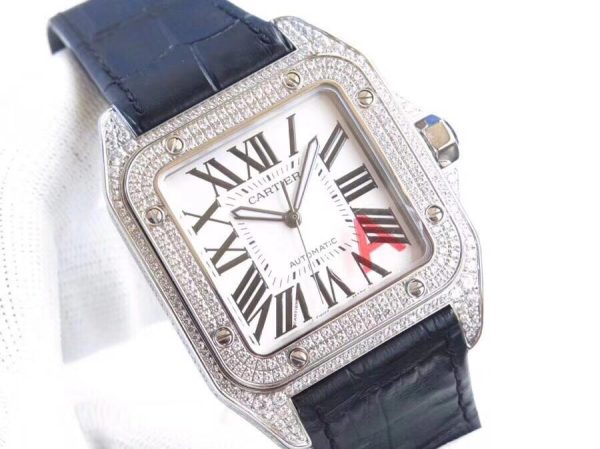 Men's Cartier Santos large with full diamonds, a choice for the rich! - Image 2
