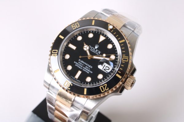 Rolex Black Water¹íÏµÁÐ watches undergo strict quality inspection before shipment. They are packaged with genuine gold, which is superior to gold-plated versions and will not wear off or fade. - Image 7
