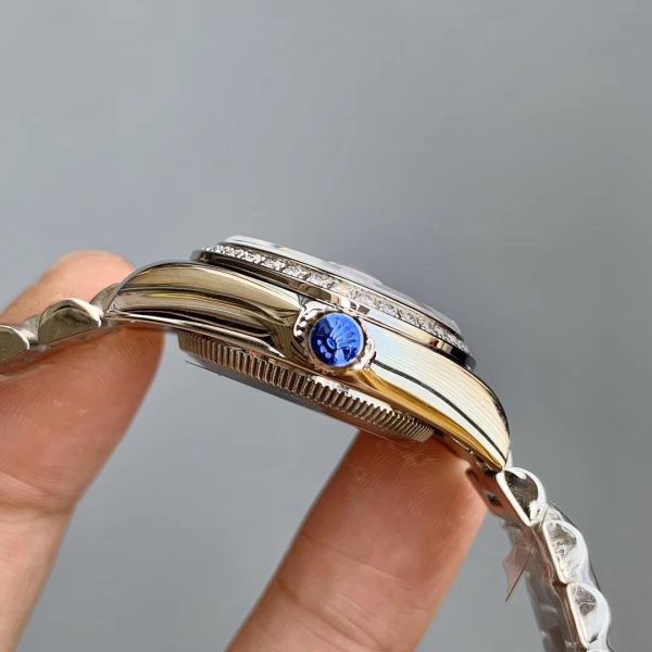 Labor S Classic Women's Watch - Image 4