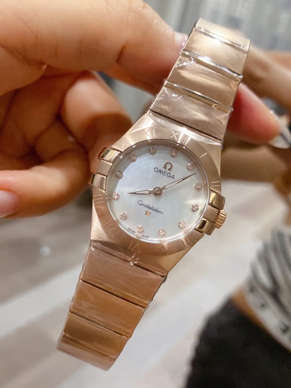 Omega ¦¸ Double Eagle Constellation Classic women's watch with rose gold mother-of-pearl dial - Image 6