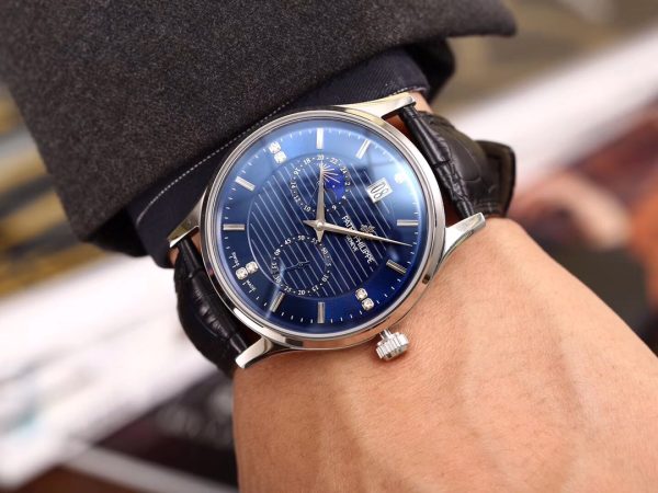 Patek Philippe is fully launched, a must-have for successful business people. - Image 5