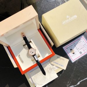 The Jaeger-LeCoultre Date collection of wristwatches makes a romantic debut