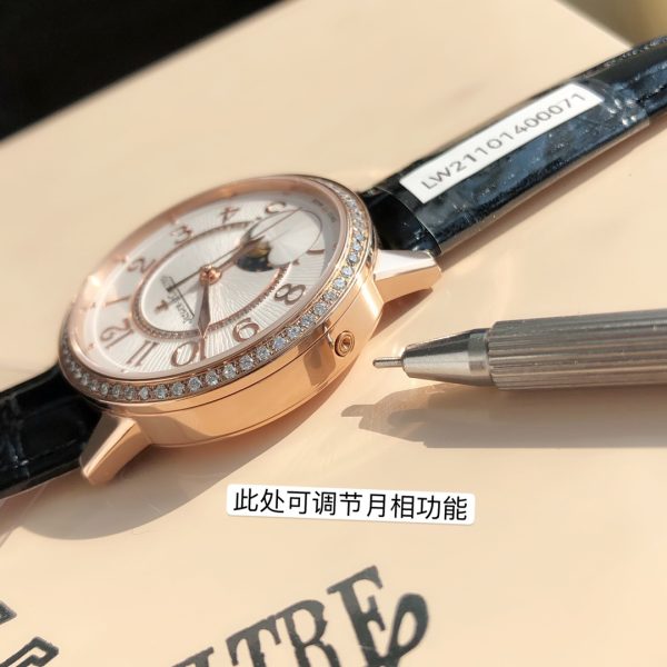 The Jaeger-LeCoultre Date collection of wristwatches makes a romantic debut - Image 2
