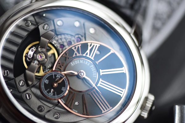 Audemars Piguet Millennium Collection 15350 men's Wristwatch - Image 4