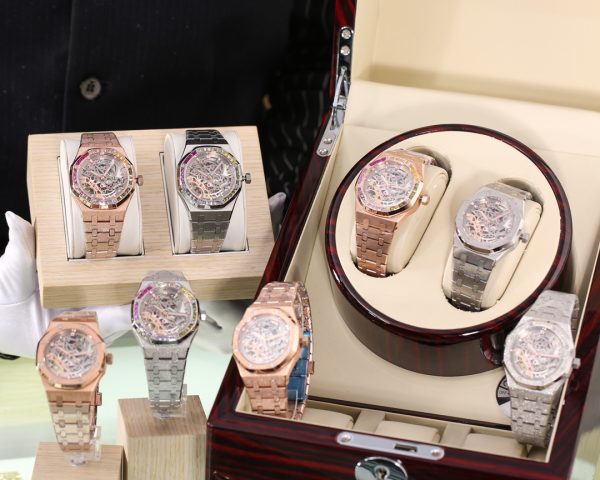 Audemars Piguet - Royal Oak Series Frost Gold Watch