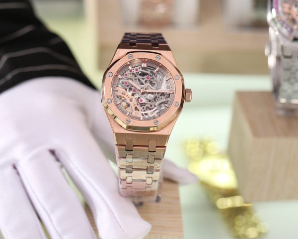 Audemars Piguet - Royal Oak Series Frost Gold Watch - Image 7