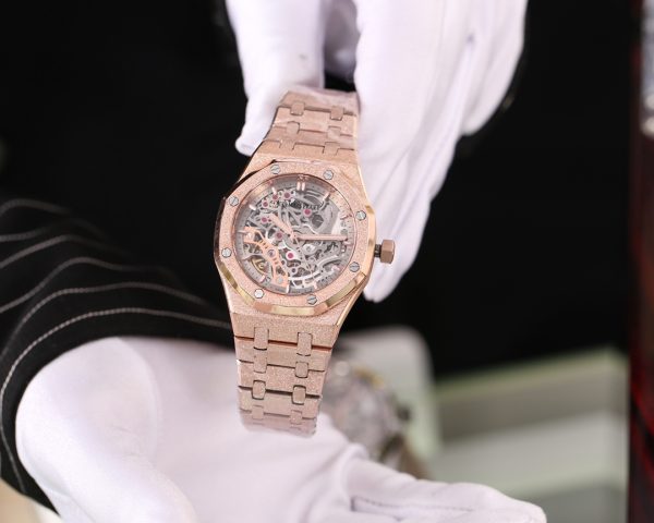 Audemars Piguet - Royal Oak Series Frost Gold Watch - Image 6