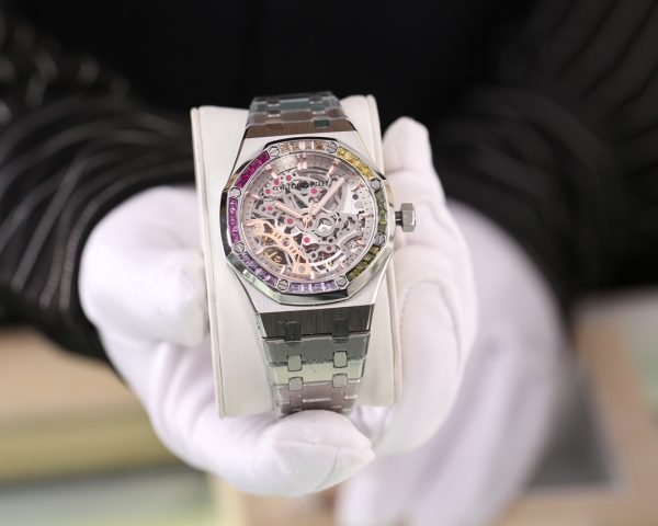 Audemars Piguet - Royal Oak Series Frost Gold Watch - Image 2