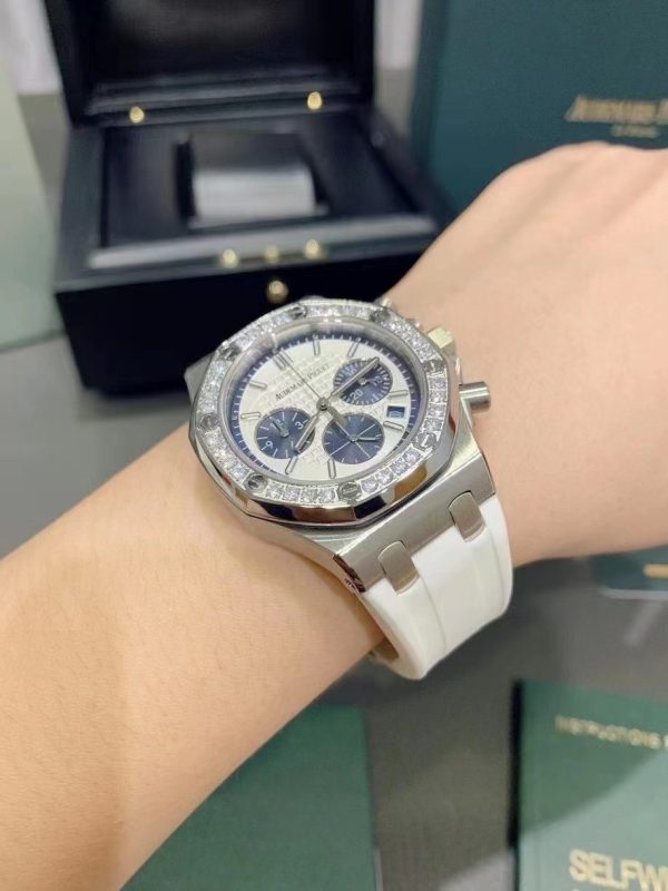 AP Audemars Piguet Women's Edition, a huge hit in the universe! - Image 9