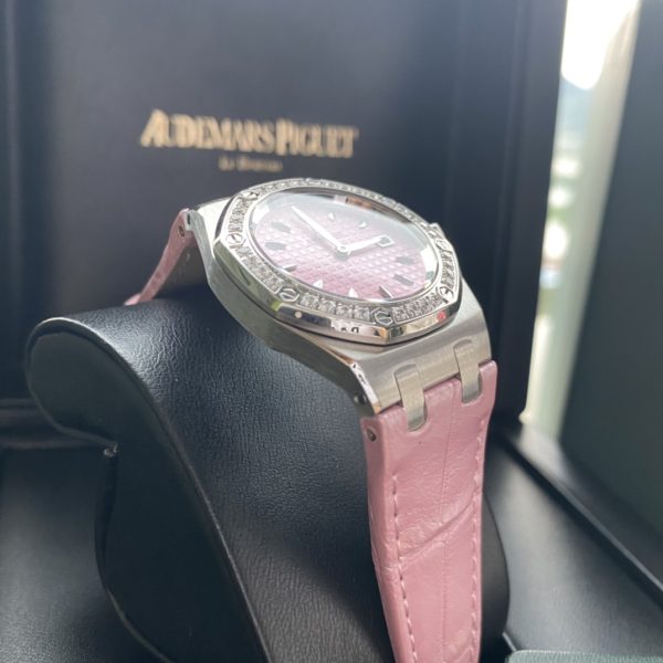 Audemars Piguet Royal Oak Model 67601 Quartz watch - Image 9