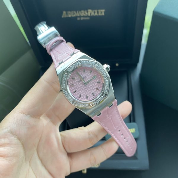 Audemars Piguet Royal Oak Model 67601 Quartz watch - Image 5