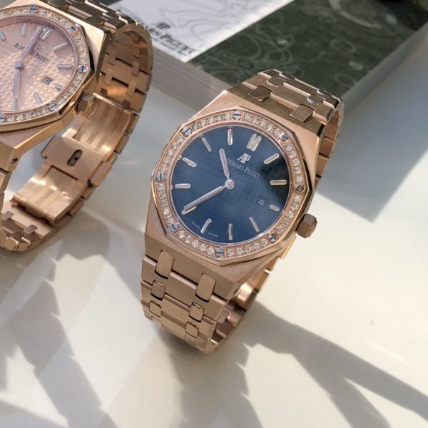 Audemars Piguet Royal Oak 67651 Rose gold ladies' Diamond Quartz watch - Image 9