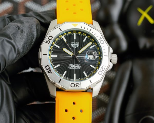 TAG Heuer Racing Series - Image 6