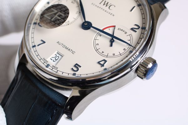 IWC- Portuguese seven-day Chain - Image 4