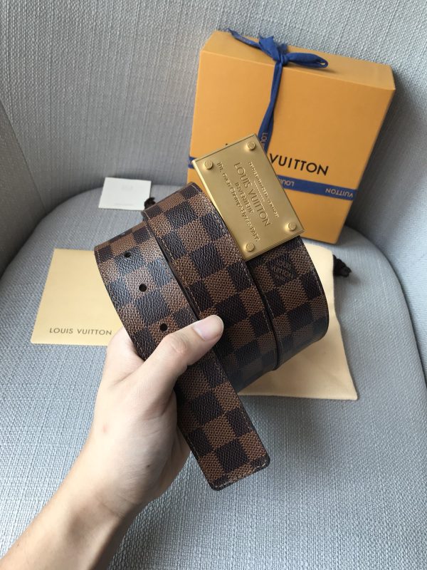 The LV belt is 4.0cm wide - Image 6