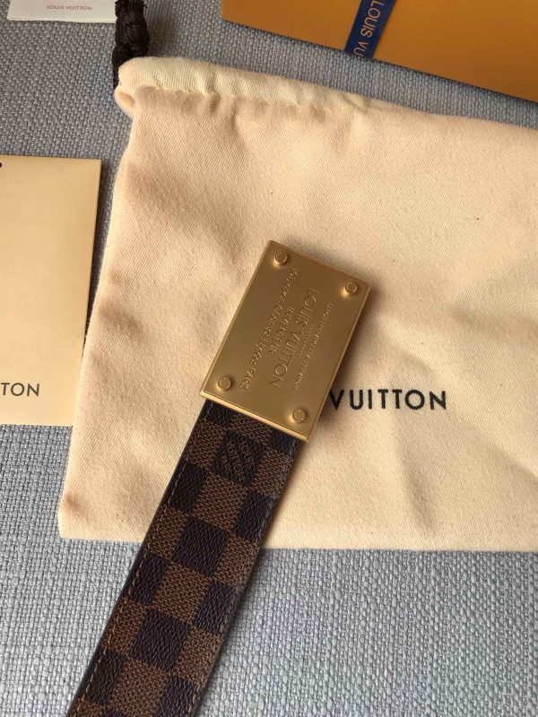 The LV belt is 4.0cm wide - Image 7