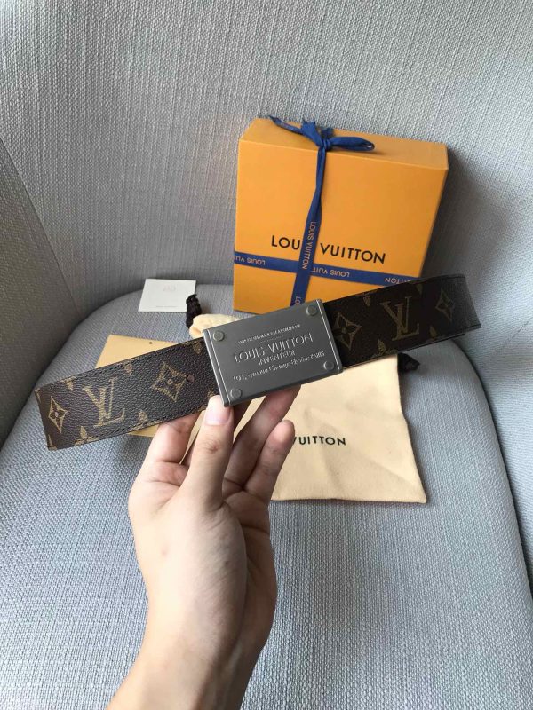The LV belt is 4.0cm wide - Image 8