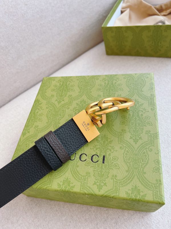 GUCCI double-sided leather belt - Image 8
