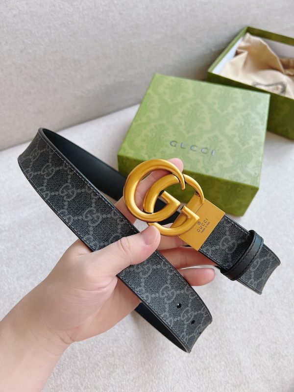 GUCCI double-sided leather belt - Image 6
