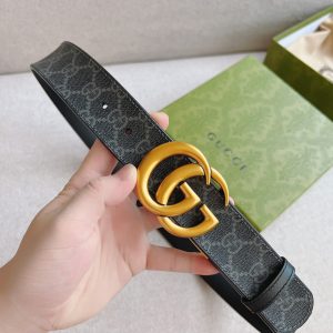 GUCCI double-sided leather belt
