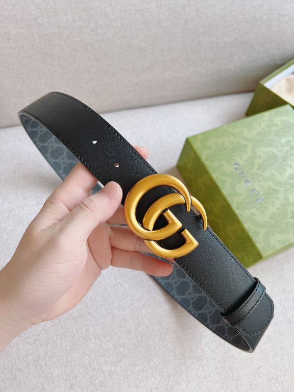 GUCCI double-sided leather belt - Image 5