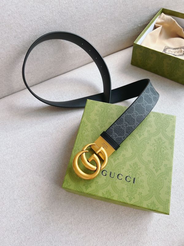 GUCCI double-sided leather belt - Image 3