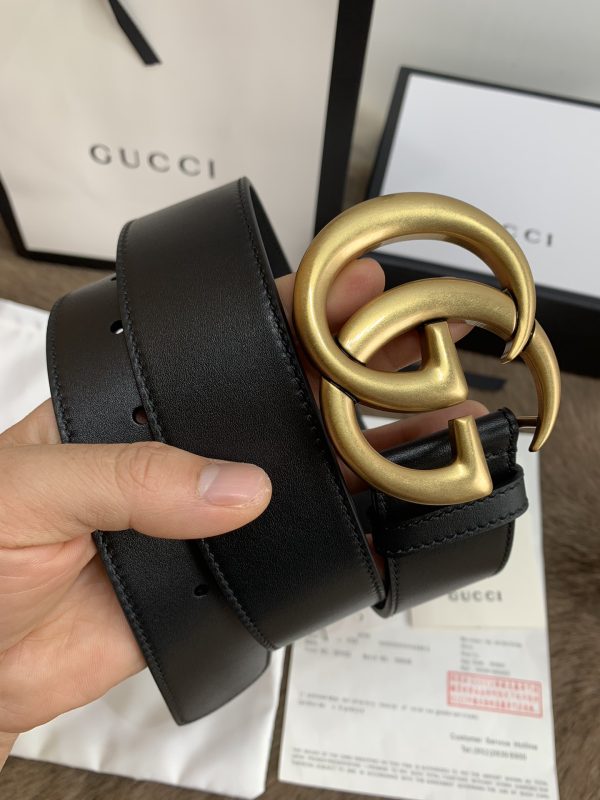 Gucci double G counter goods