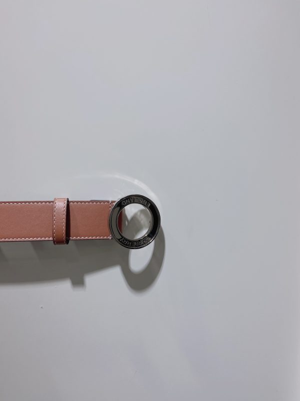 Burberry: Top-quality, new men's belt - Image 5
